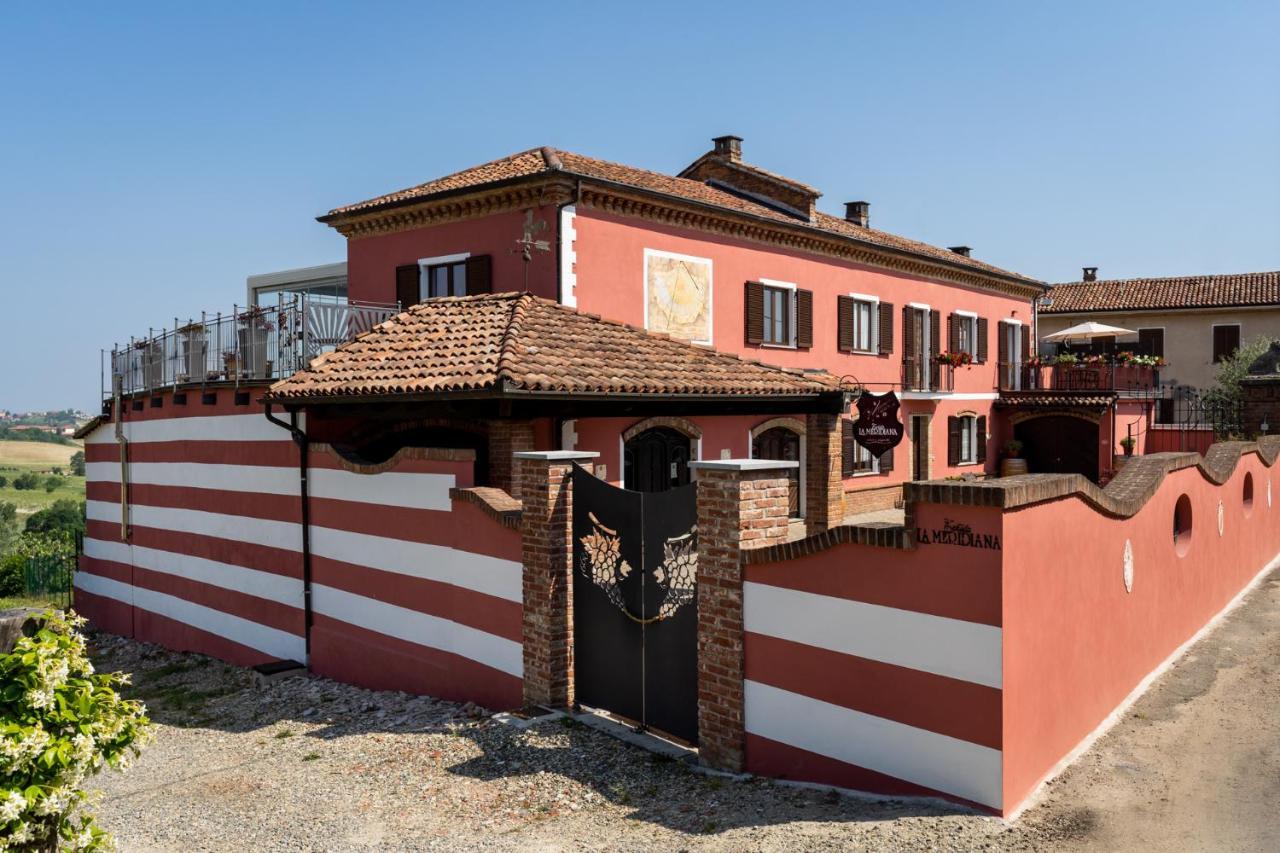 Agriturismo Tenuta La Meridiana 몬테그로소 다스티 외부 사진