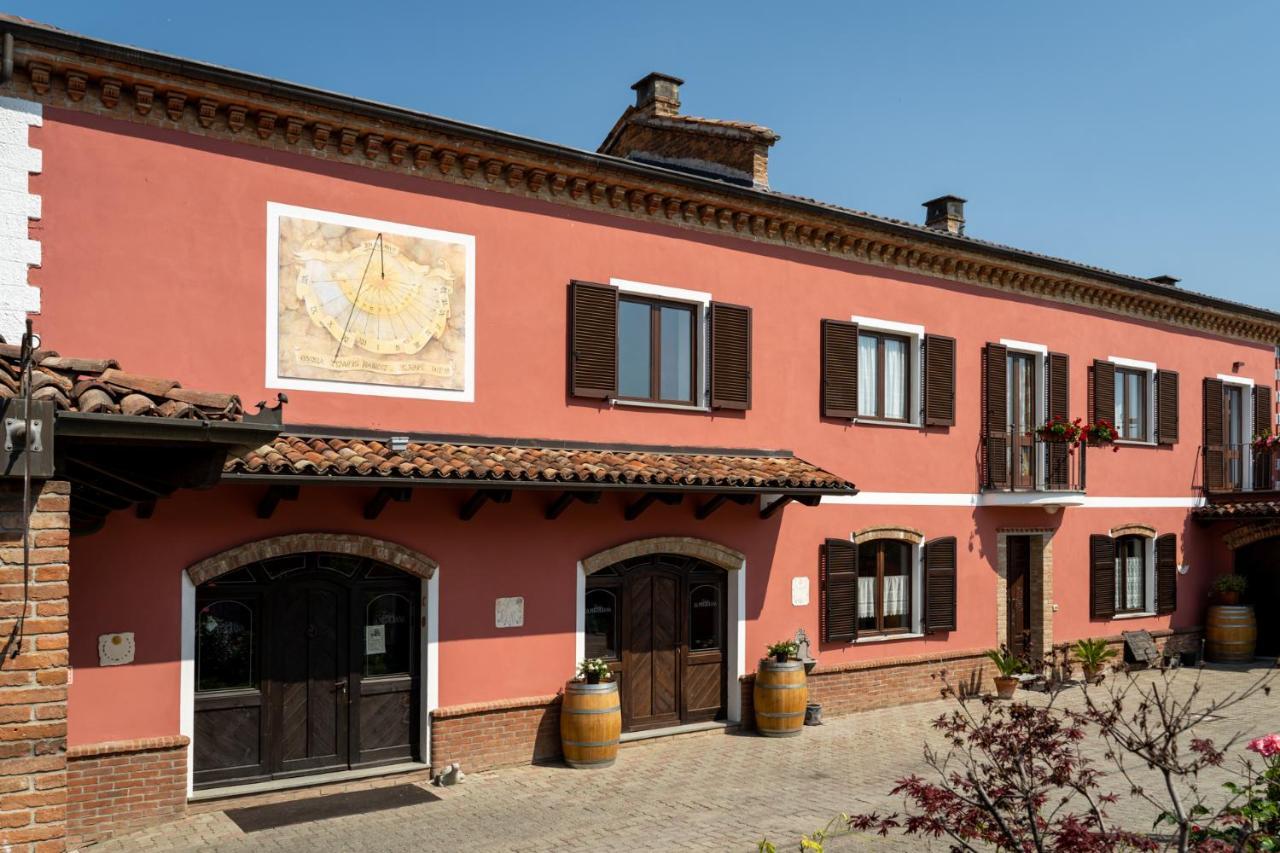 Agriturismo Tenuta La Meridiana 몬테그로소 다스티 외부 사진
